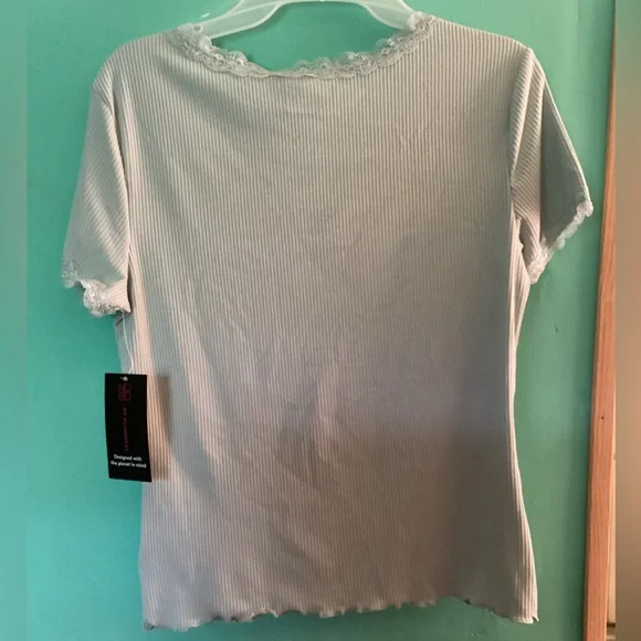 No Boundaries Juniors Lace Trim Ribbed T-Shirt Size Large - Picture 4 of 9